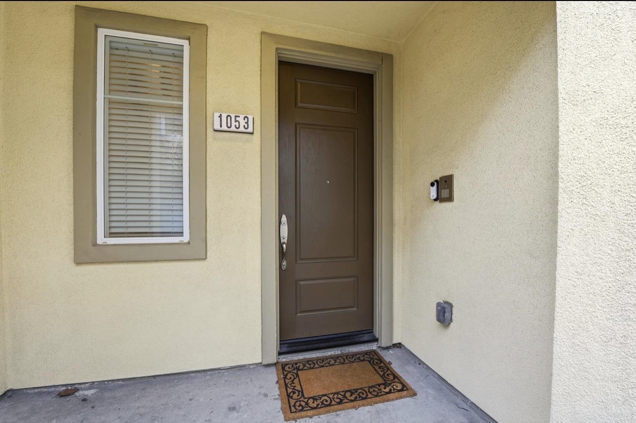 1053 El Capitan Terrace