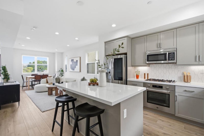 2637 Bantry Court