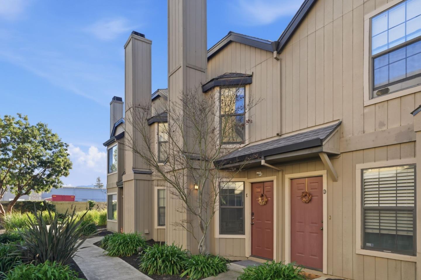 251 Gibson Drive E-54