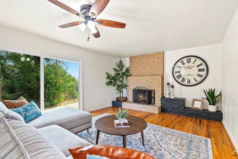 28 Vista Drive