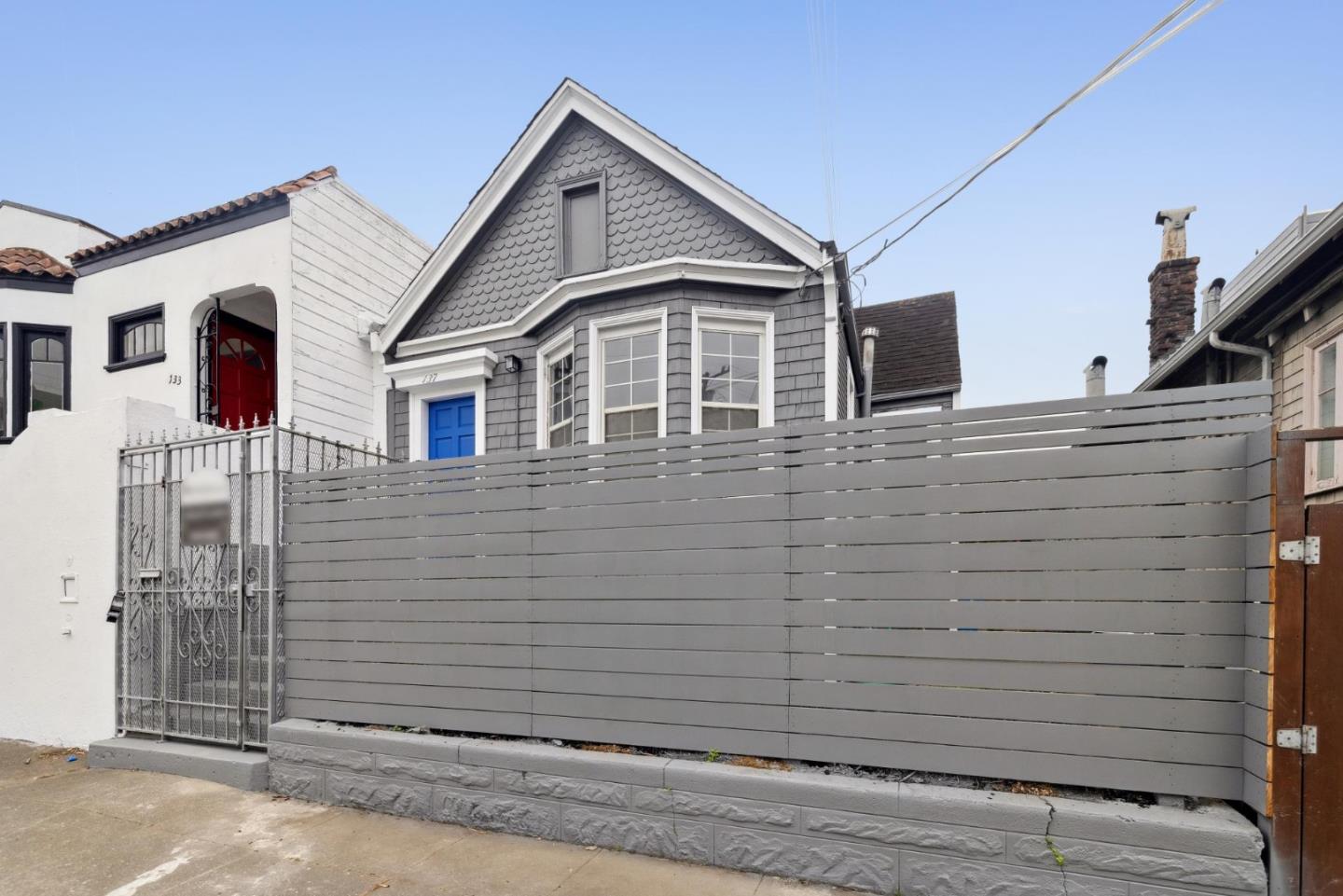 137 Holloway Avenue