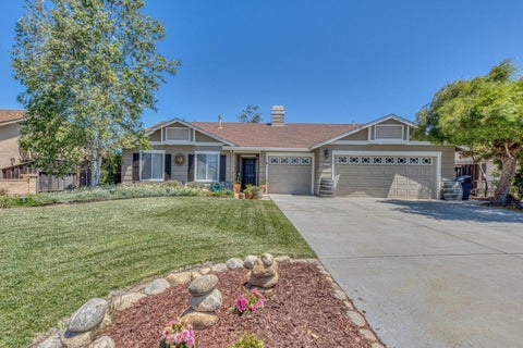 Photo of 317 Cliff Court, SOLEDAD, CA 93960 (MLS # ML82052172)