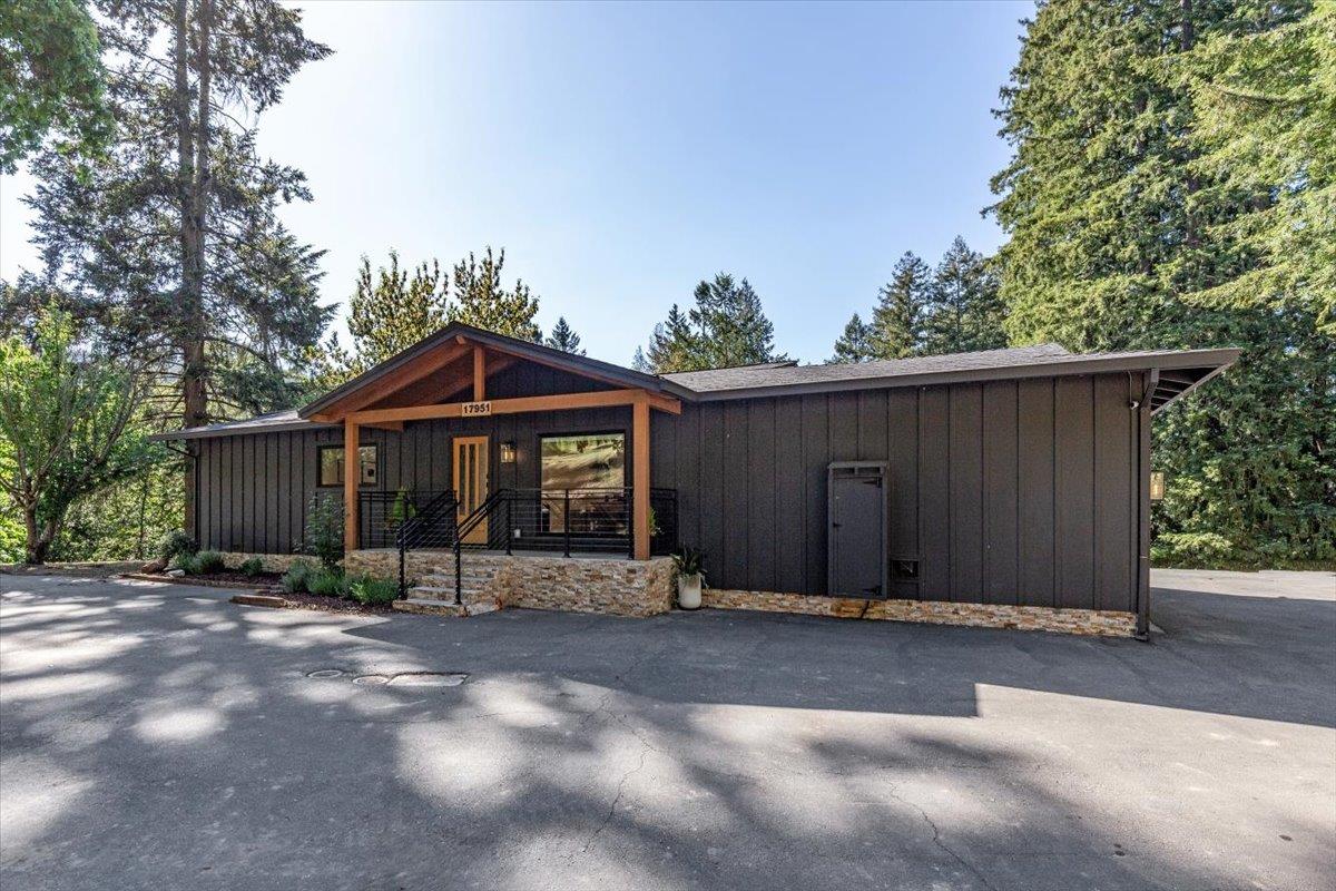 17951 Mountain Charlie RD