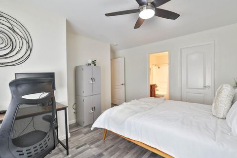 Tiny photo for 880 Catkin Court, SAN JOSE, CA 95128 (MLS # ML82037241)