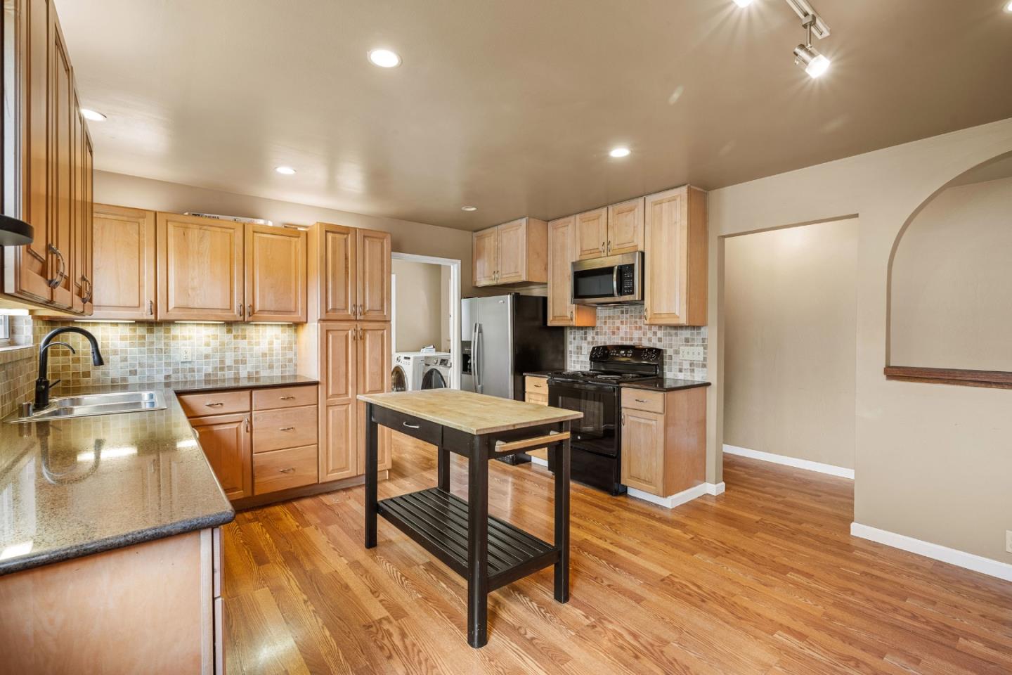 575 5th Street