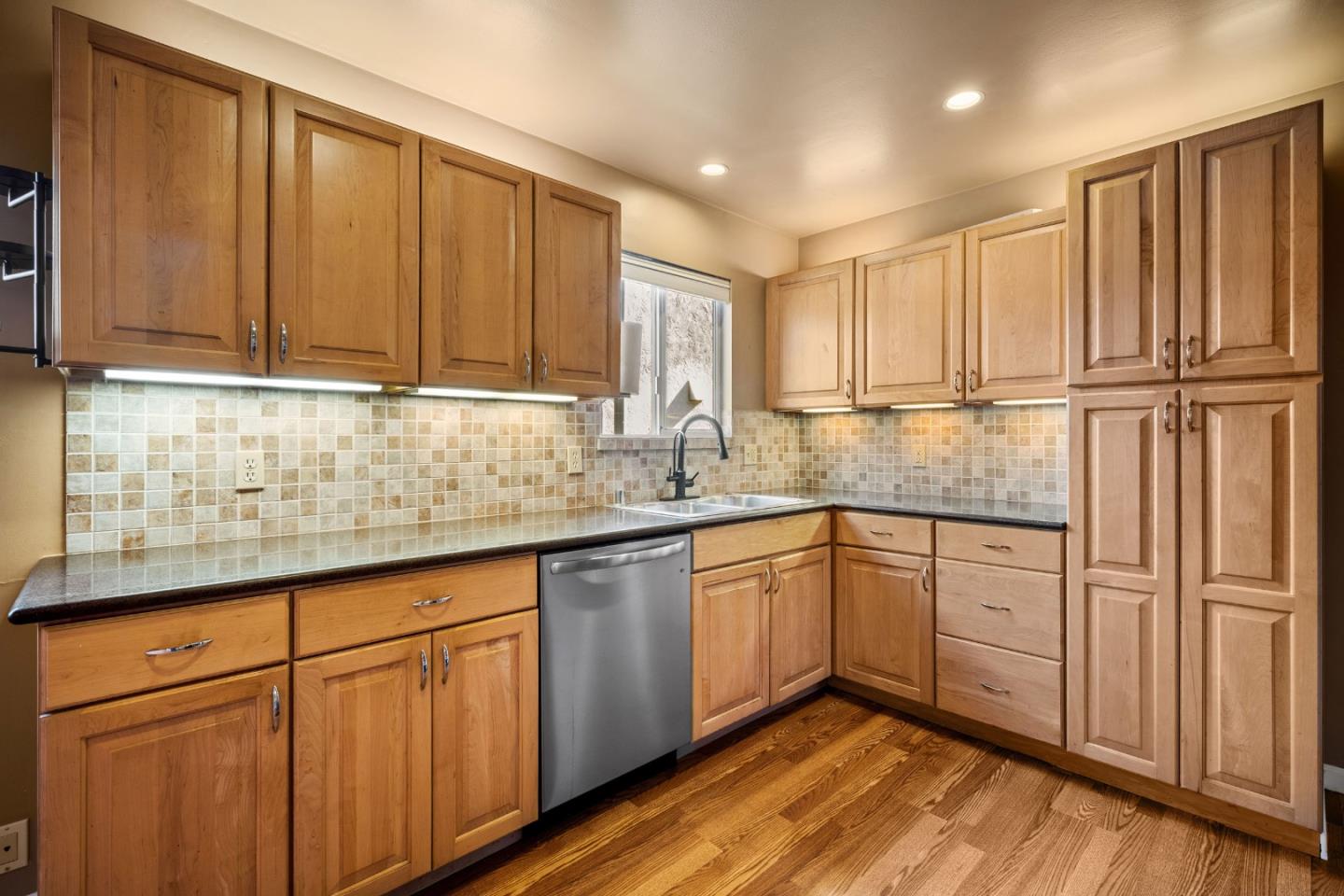 575 5th Street