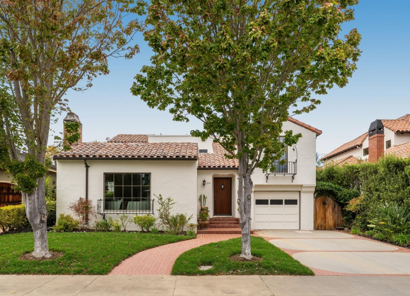 210 Avila Road