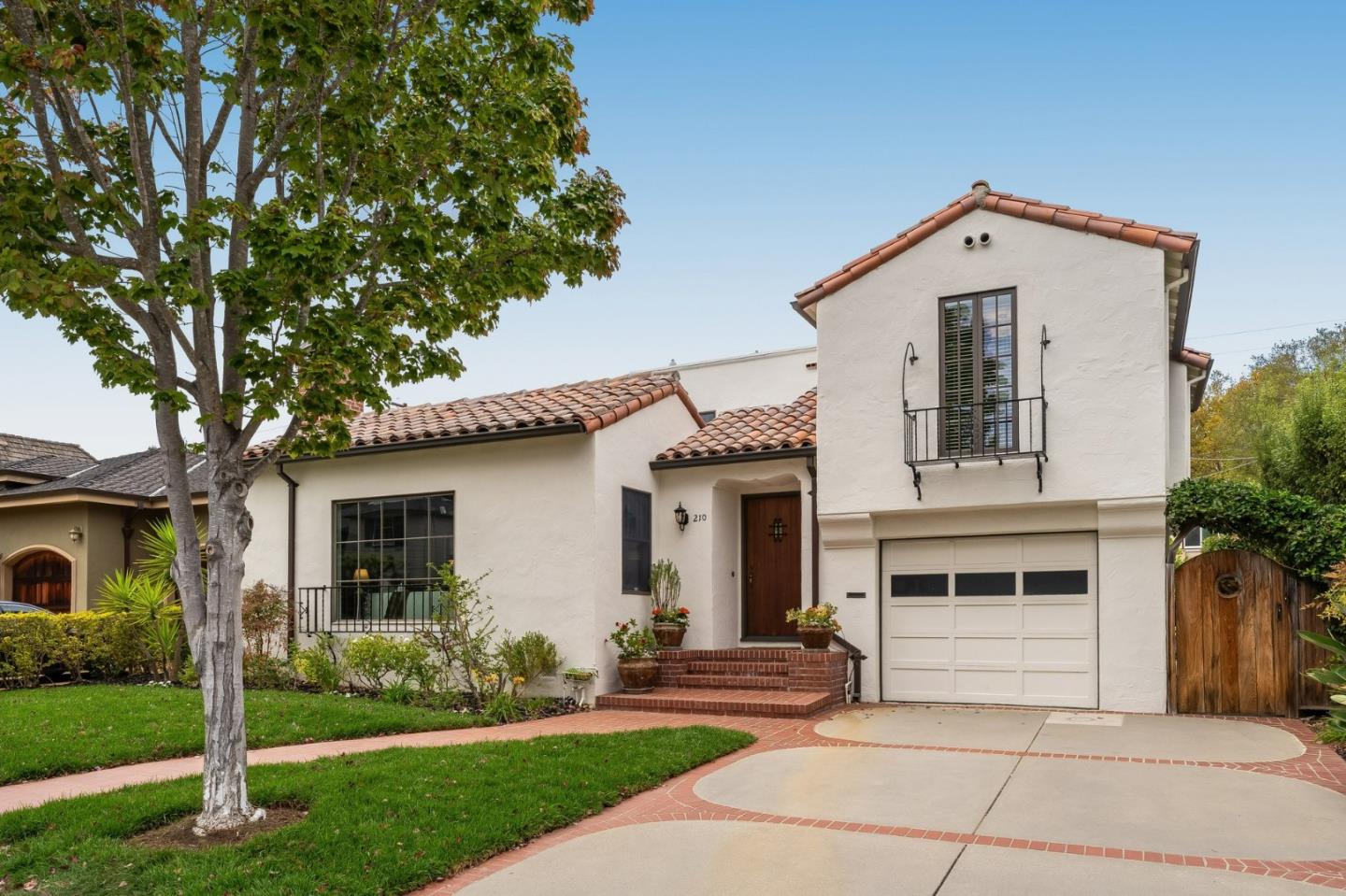 210 Avila Road