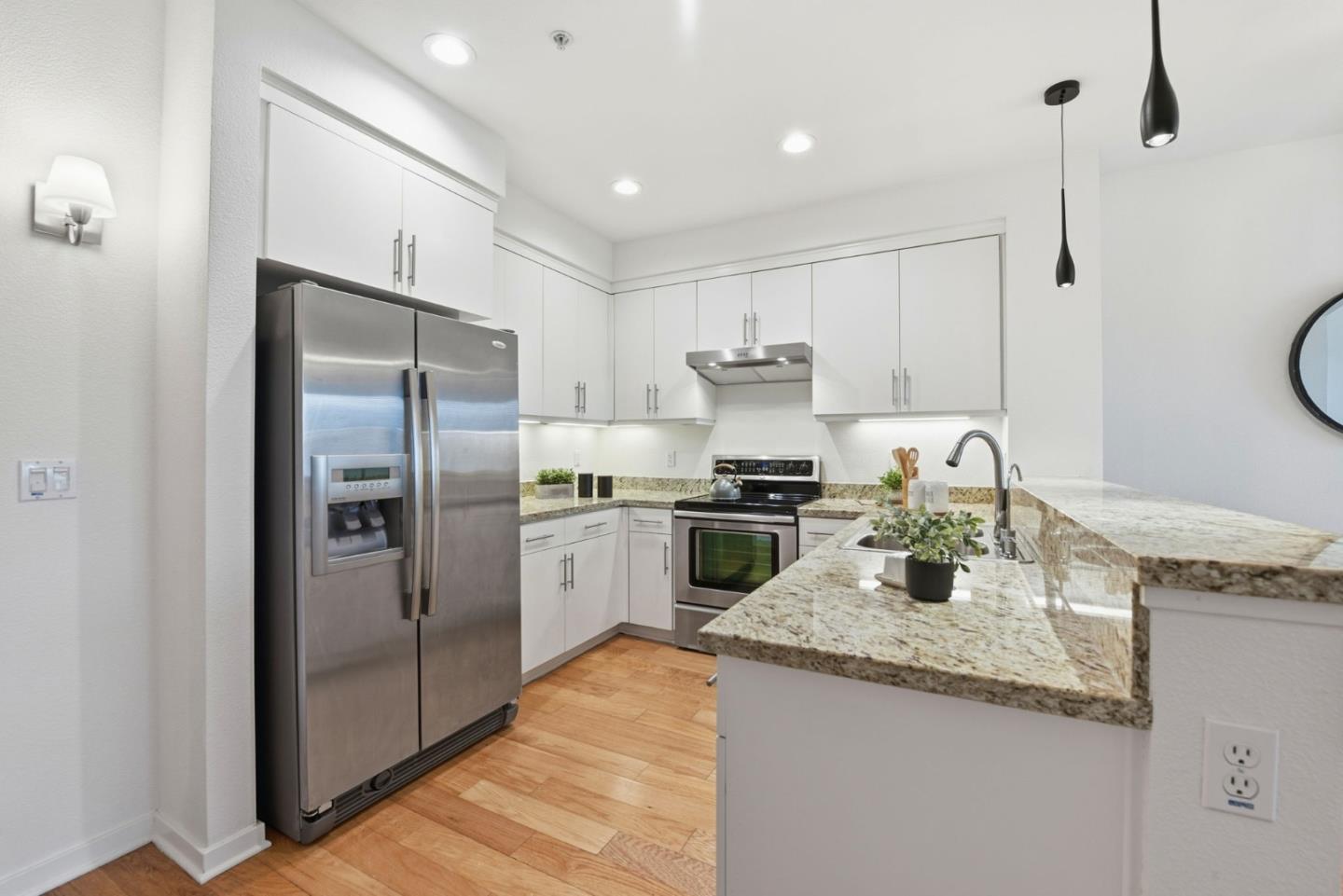 4463 Hyde Common 116