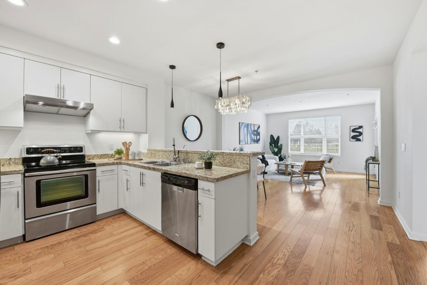 4463 Hyde Common 116