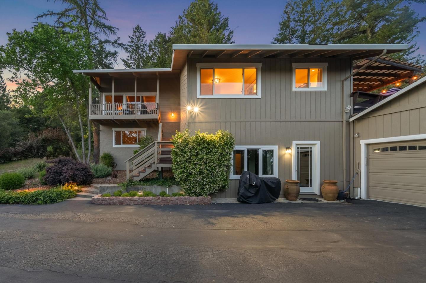 23054 Evergreen Lane