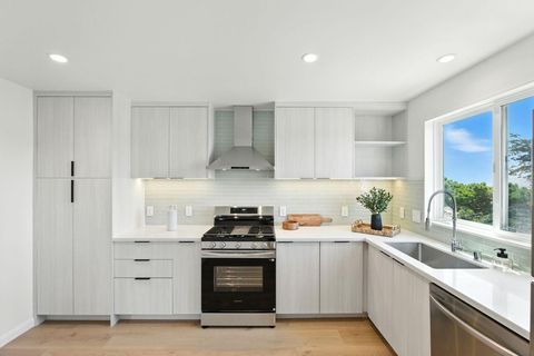 Tiny photo for 553 Diamond Avenue, South San Francisco, CA 94080 (MLS # ML82030079)