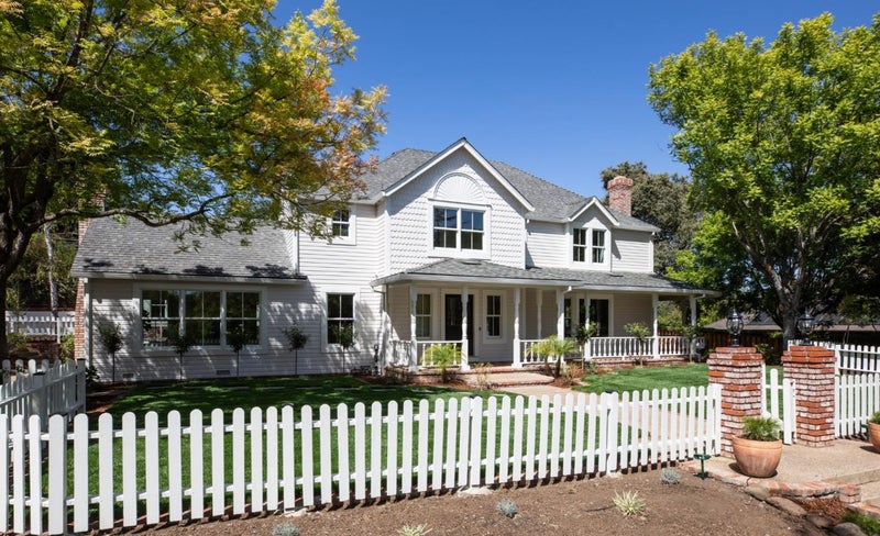 13415 Country Way
