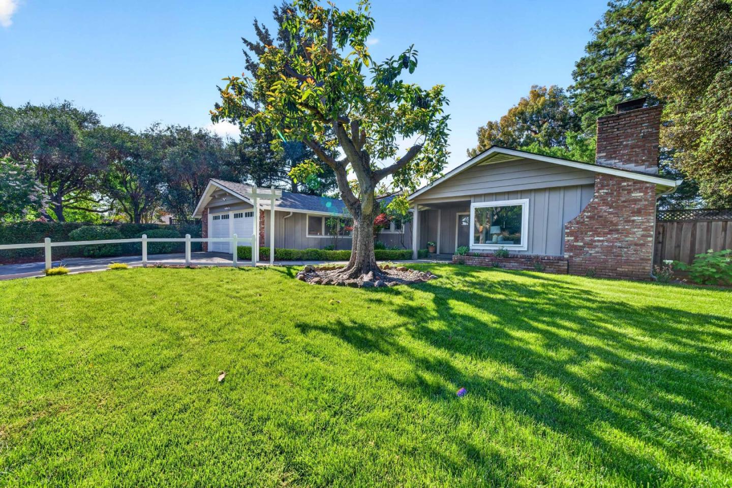 26 Sevilla Drive