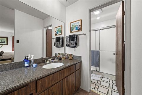 Tiny photo for 552 Walnut Street, SAN CARLOS, CA 94070 (MLS # ML82031213)