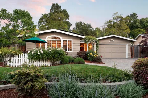 MLS: ML82004248