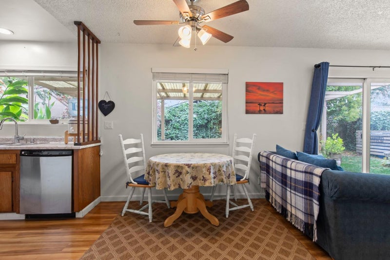 2272&2274 Woolpert Way