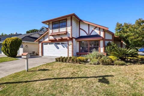 Photo of 623 Cornwallis Lane, Foster City, CA 94404 (MLS # ML82050965)