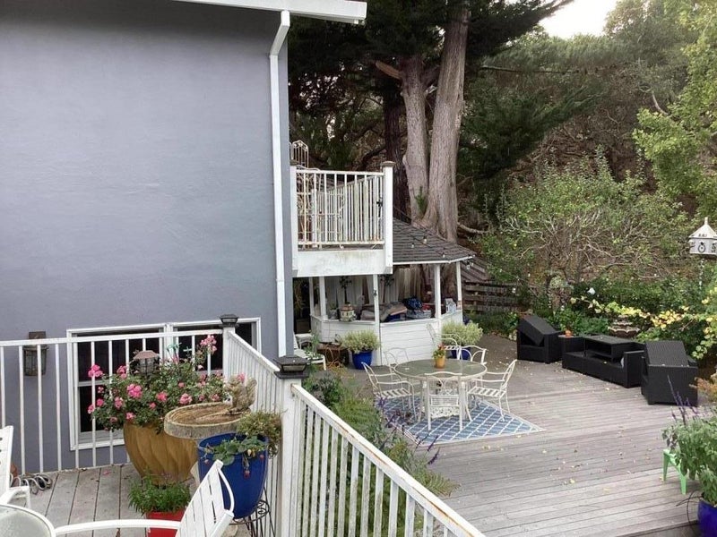 2006 Los Altos Drive