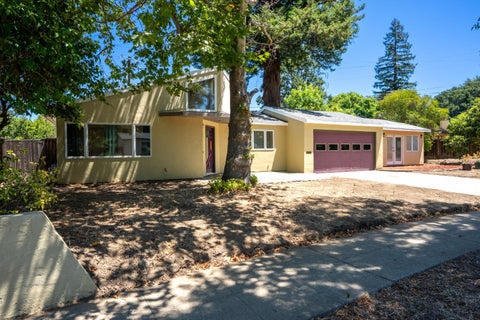 Photo of 245 El Cajon Way, LOS GATOS, CA 95032 (MLS # ML82053245)