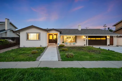 5066 Carter Avenue, San Jose, CA 95118 - #: ML81995998