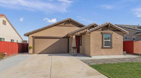 925 Klamath Way HOLLISTER CA 95023