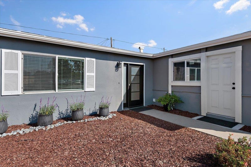 3164 Meridian Avenue