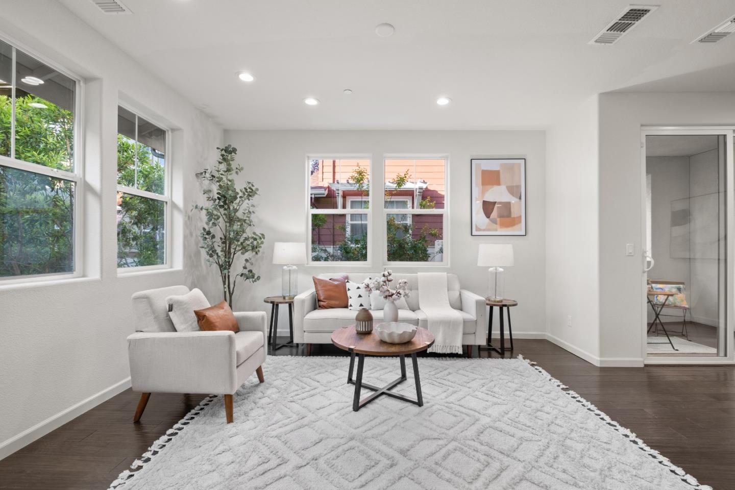 2104 Vincenzo Walkway