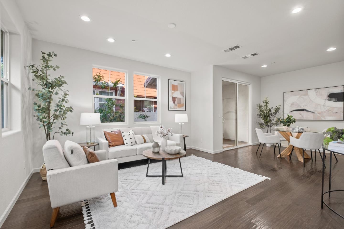 2104 Vincenzo Walkway