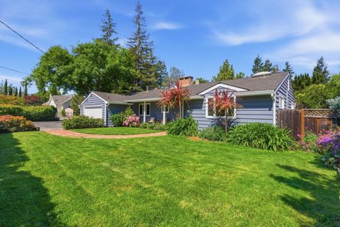 Photo of 330 S El Monte Avenue, LOS ALTOS, CA 94022 (MLS # ML82048129)