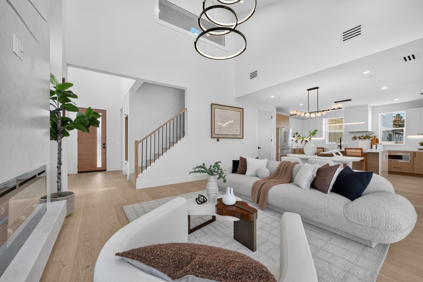 4179 Moreland Way