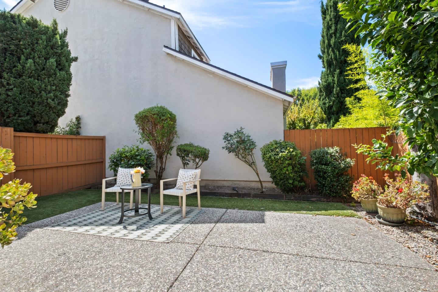 1567 Theo Drive