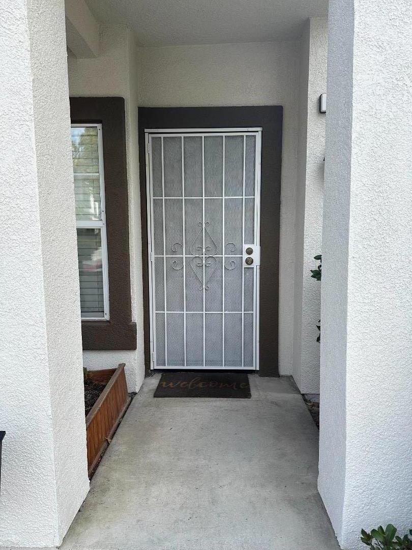 181 Chaumont Circle