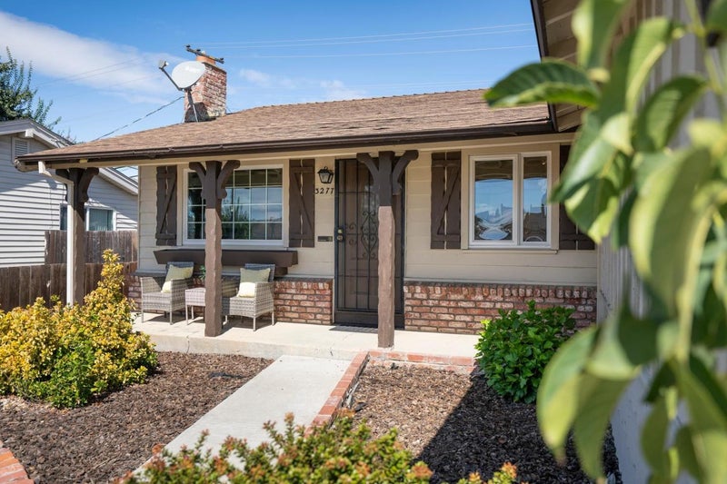3277 Rocky Mountain Drive