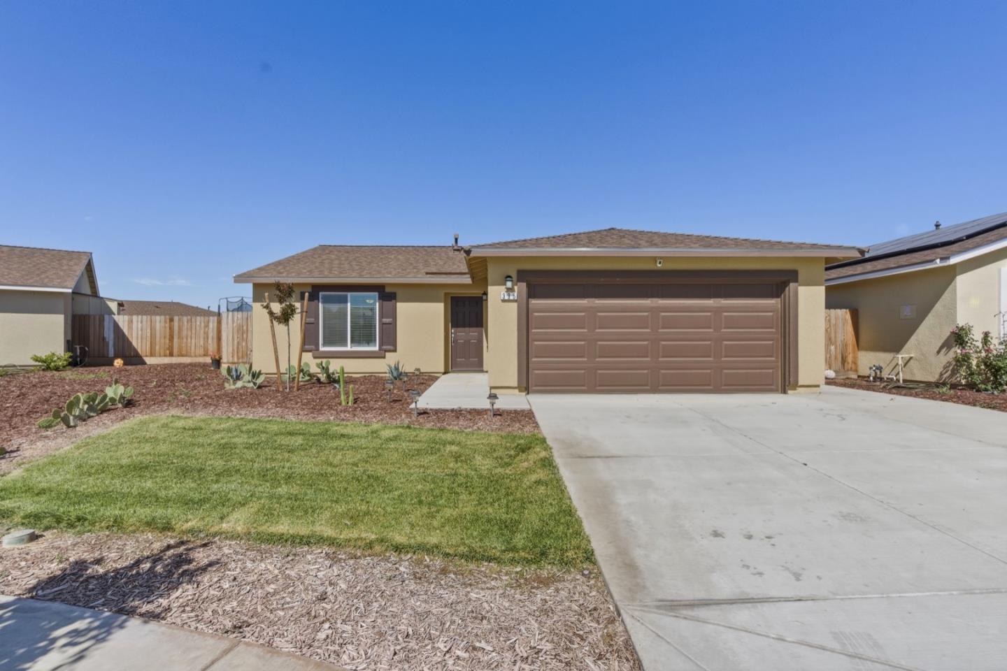 395 Yandris Court