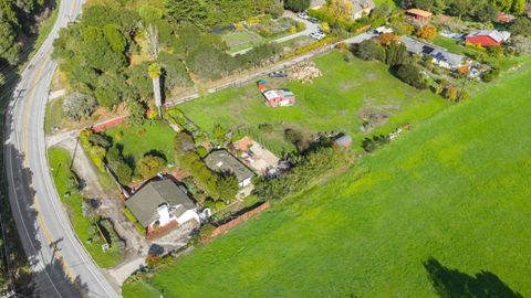 Photo of 2301 Soquel San Jose Road, SOQUEL, CA 95073 (MLS # ML82027794)