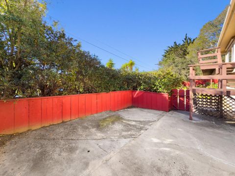 Tiny photo for 15 Work Avenue, Monterey, CA 93940 (MLS # ML82028374)
