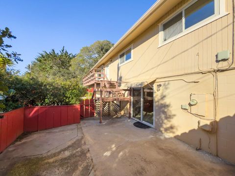 Tiny photo for 15 Work Avenue, Monterey, CA 93940 (MLS # ML82028374)