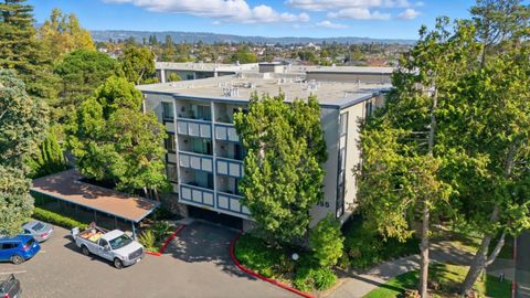 Tiny photo for 955 Shorepoint Court #200, ALAMEDA, CA 94501 (MLS # ML82025739)