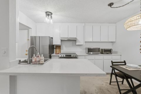 Tiny photo for 955 Shorepoint Court #200, ALAMEDA, CA 94501 (MLS # ML82025739)