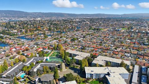 Tiny photo for 955 Shorepoint Court #200, ALAMEDA, CA 94501 (MLS # ML82025739)