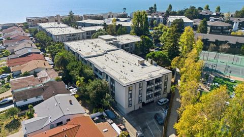 Tiny photo for 955 Shorepoint Court #200, ALAMEDA, CA 94501 (MLS # ML82025739)