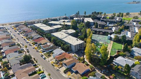 Tiny photo for 955 Shorepoint Court #200, ALAMEDA, CA 94501 (MLS # ML82025739)