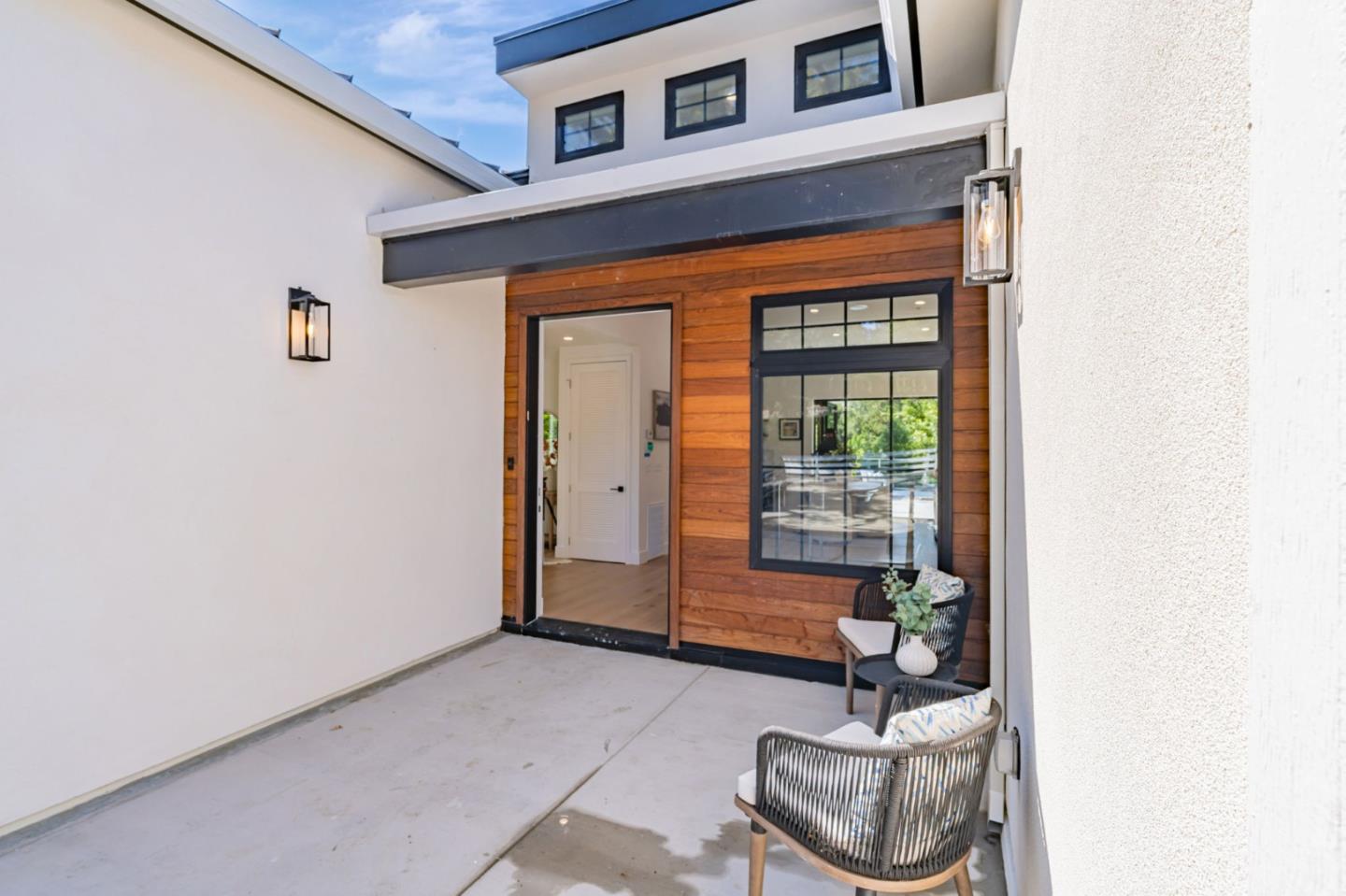 11664 Winding Way