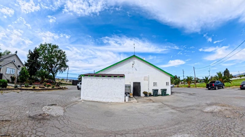 6501 Fairview Road