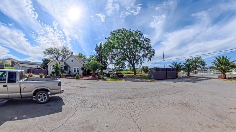6501 Fairview Road