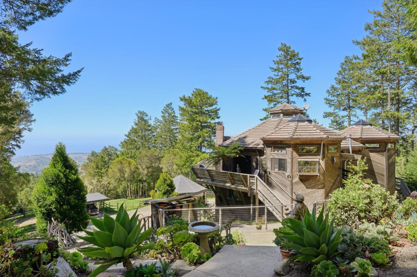 200 South Ranch Road
