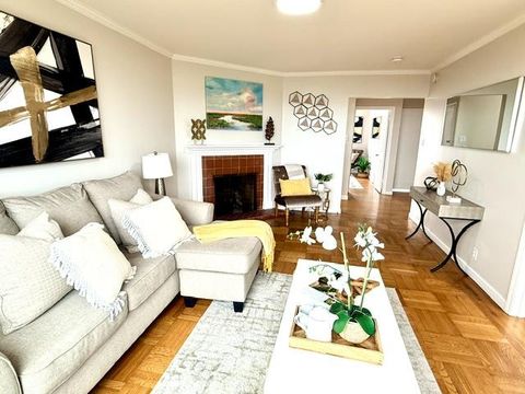 Photo of 135 Bepler Street, DALY CITY, CA 94014 (MLS # ML82052296)