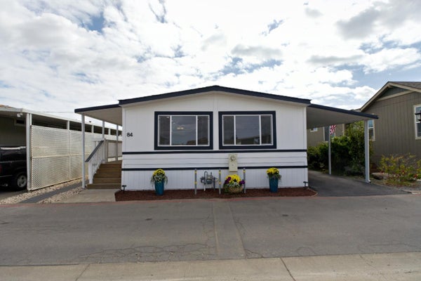 20 RUSSELL RD, SALINAS, CA 93906 - Image c5eec74c16e215cf54e6af1458ae6ea9/43443362