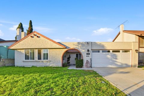 Photo of 12361 Andy Street, CERRITOS, CA 90703 (MLS # ML82029325)